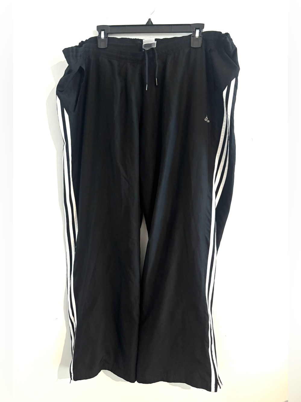 Adidas Size 2XL Black Wide Leg Track Pants with White Side Stripes